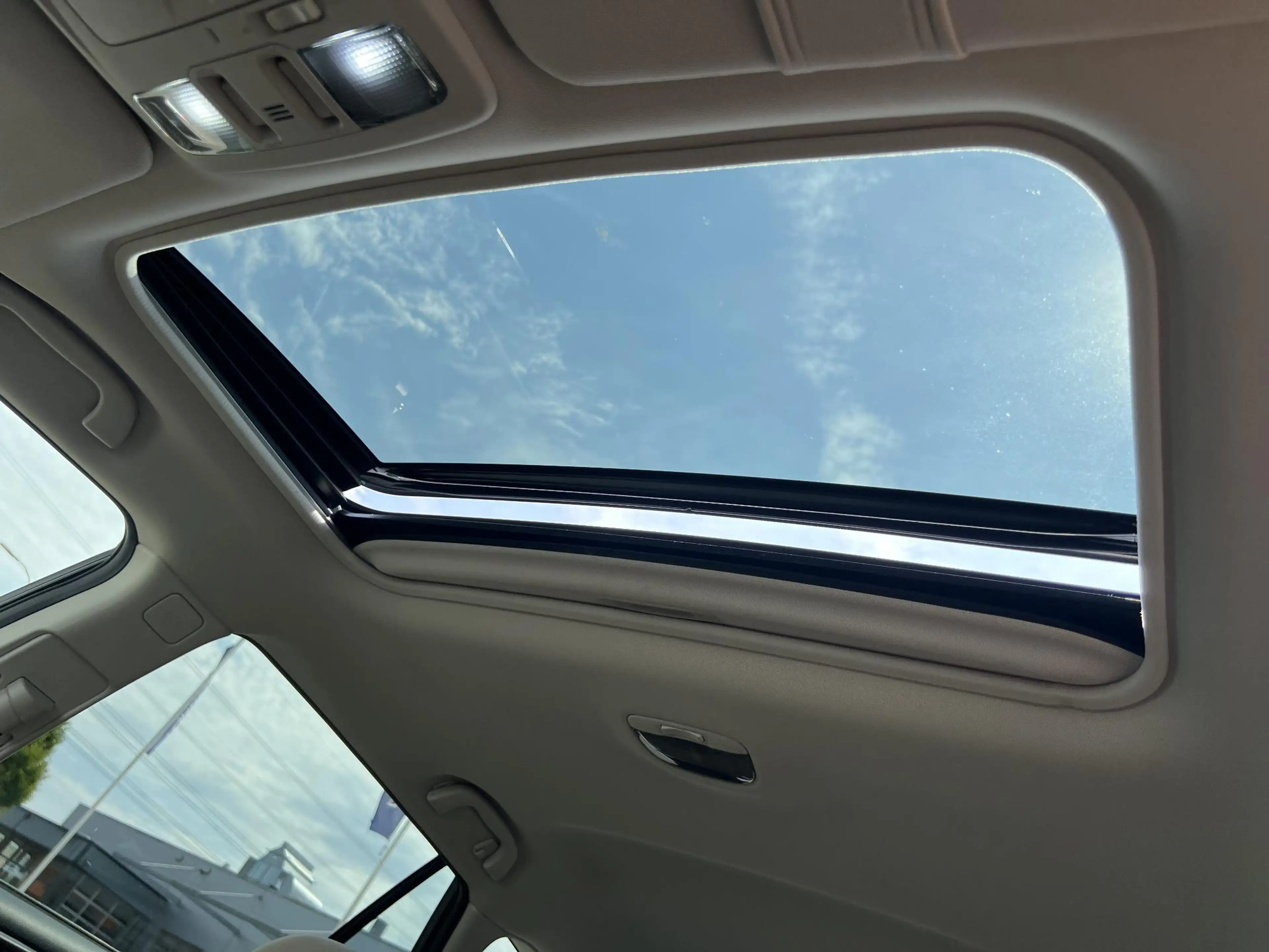 Subaru OUTBACK 2.5i Premium Automaat | All Season Banden | Trekha — photo 11