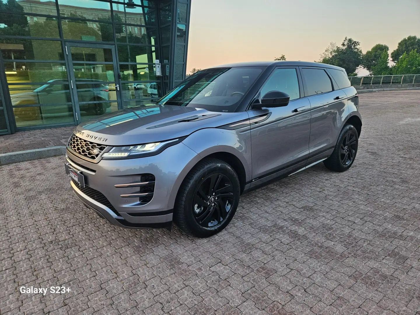 Land Rover Range Rover Evoque Range Rover Evoque 2.0D I4-L.Flw 150CV AWD Aut R-D Grigio - 1