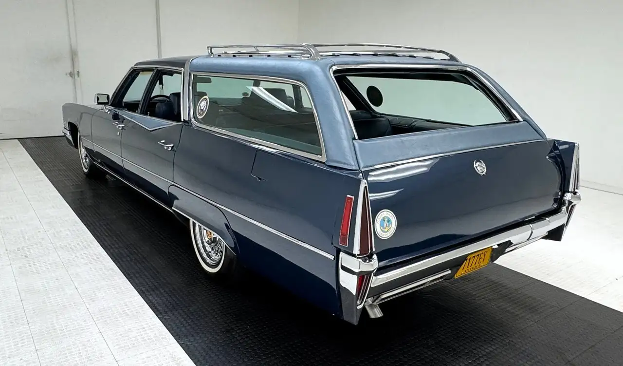 Cadillac Fleetwood Brougham Astro Estate Wagon, foto 3