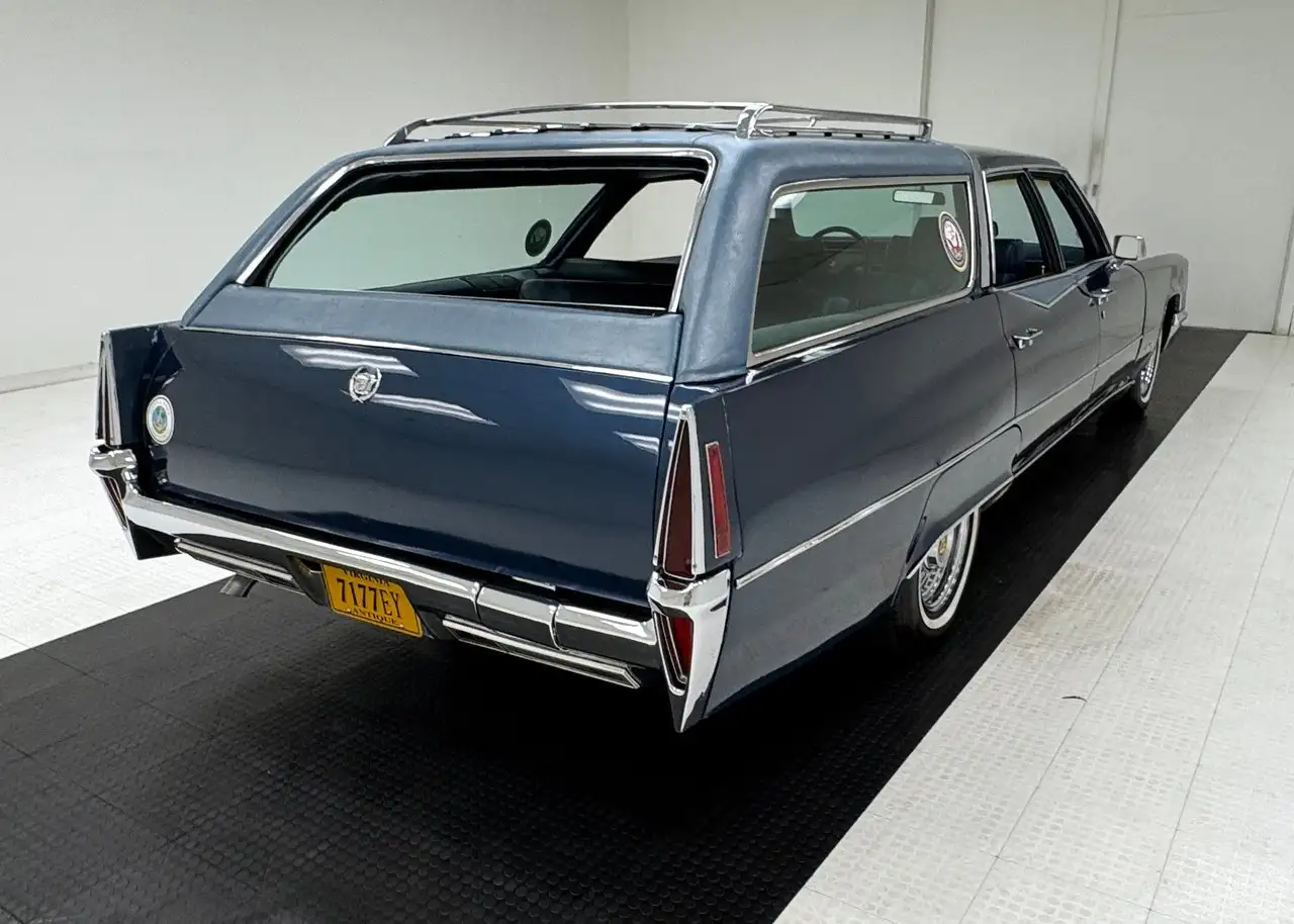 Cadillac Fleetwood Brougham Astro Estate Wagon, foto 5