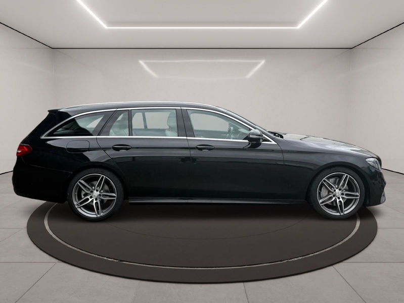Mercedes-Benz E 220 AMG*MultiBeam*Widescreen*360Cam* — photo 5