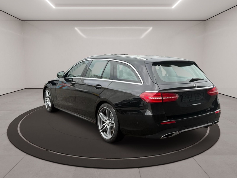 Mercedes-Benz E 220 AMG*MultiBeam*Widescreen*360Cam* — photo 6