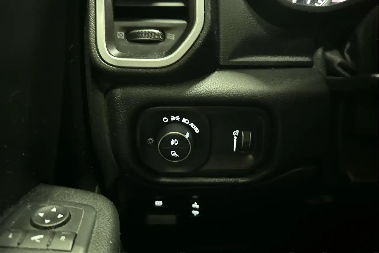 RAM 1500 fotografie RAM 1500