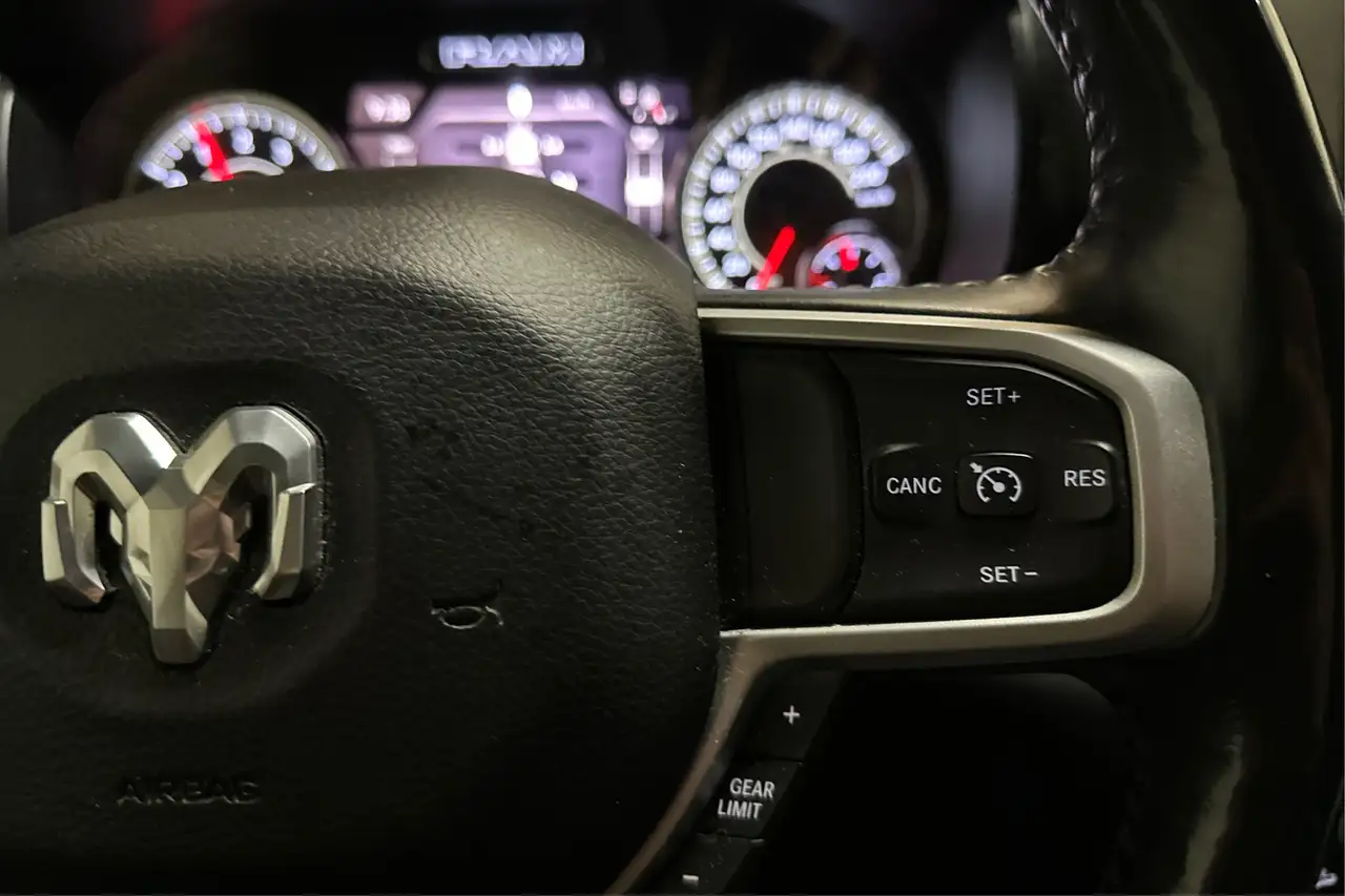 RAM 1500 fotografie RAM 1500