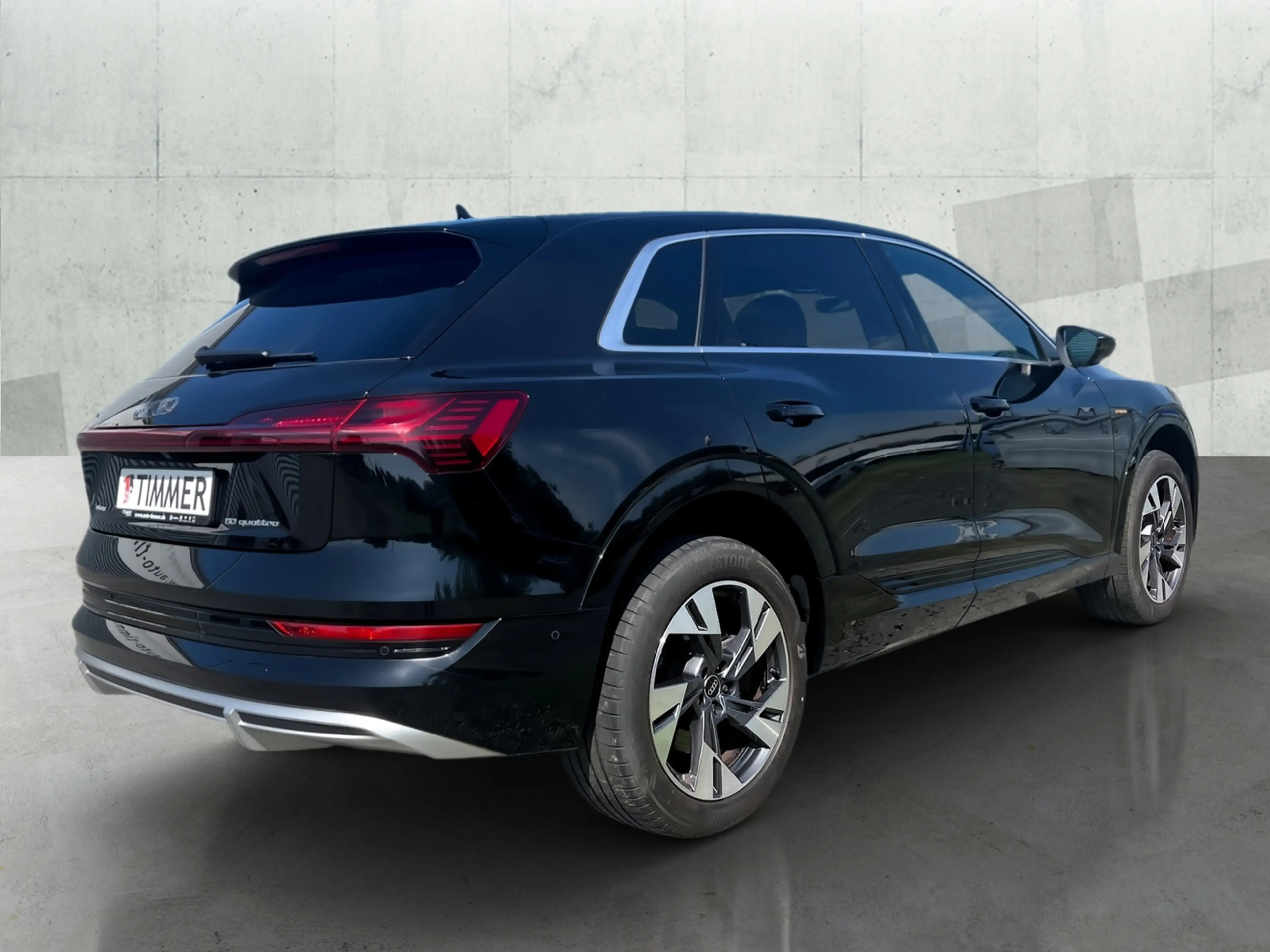 Audi e-tron 50 QUATTRO S-LINE 71 kWh AHK+LED +RKAM +VIRTUAL + — photo 5