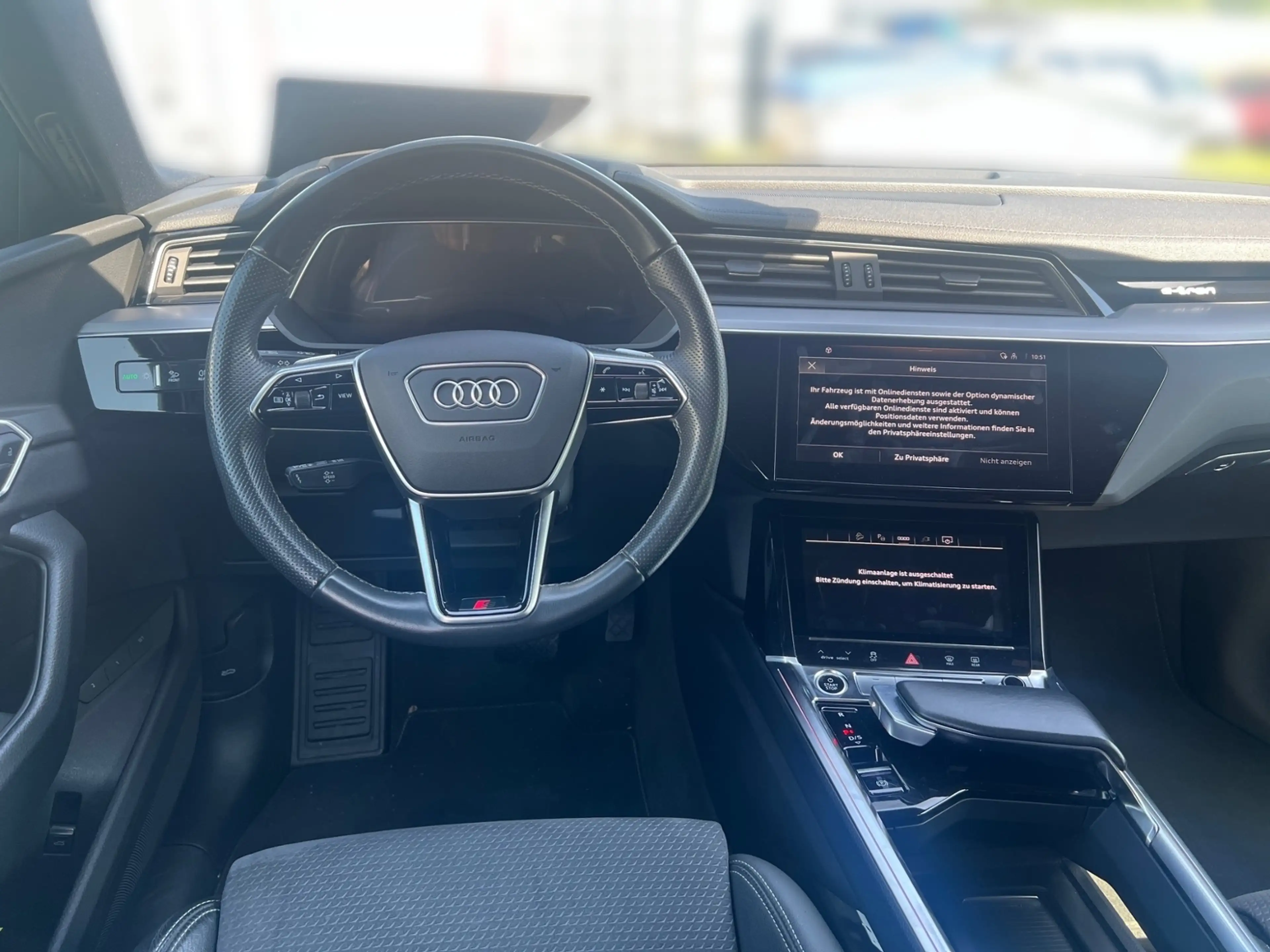 Audi e-tron 50 QUATTRO S-LINE 71 kWh AHK+LED +RKAM +VIRTUAL + — photo 12