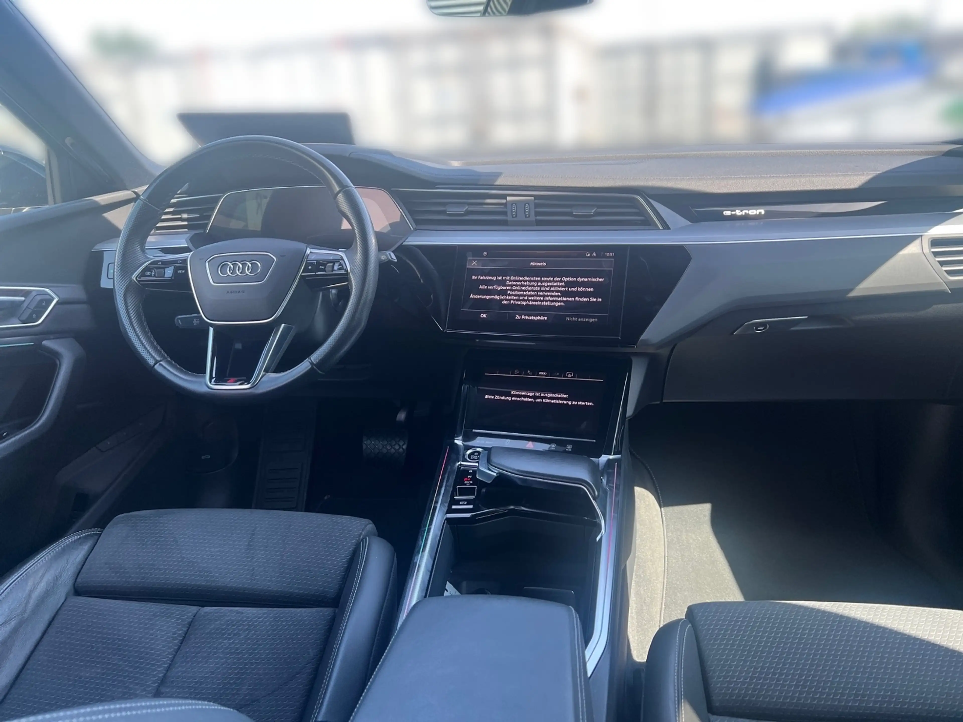 Audi e-tron 50 QUATTRO S-LINE 71 kWh AHK+LED +RKAM +VIRTUAL + — photo 11