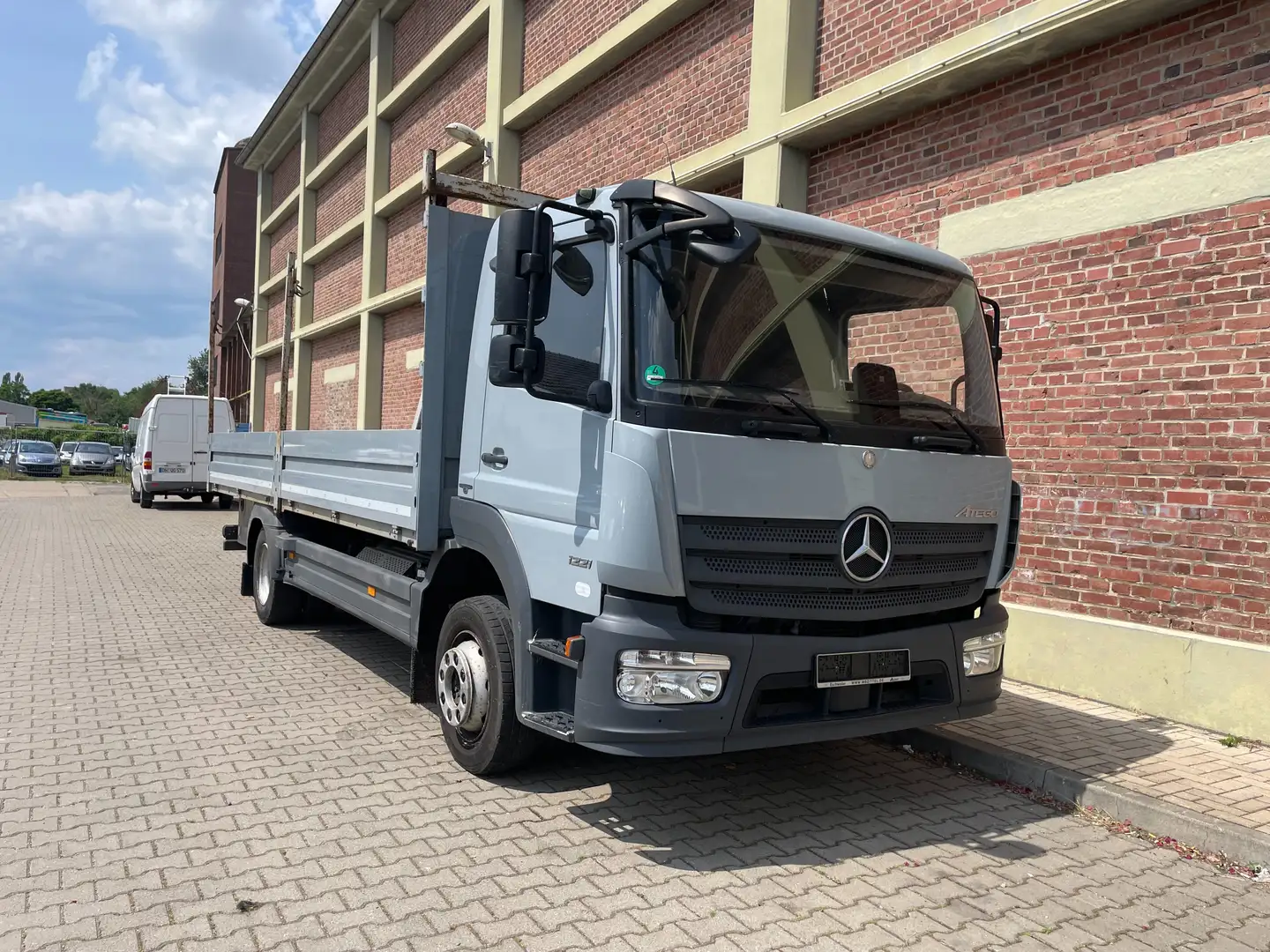 Mercedes-Benz Atego 1221 OM934 4x2 Fg Automatik Сірий - 2