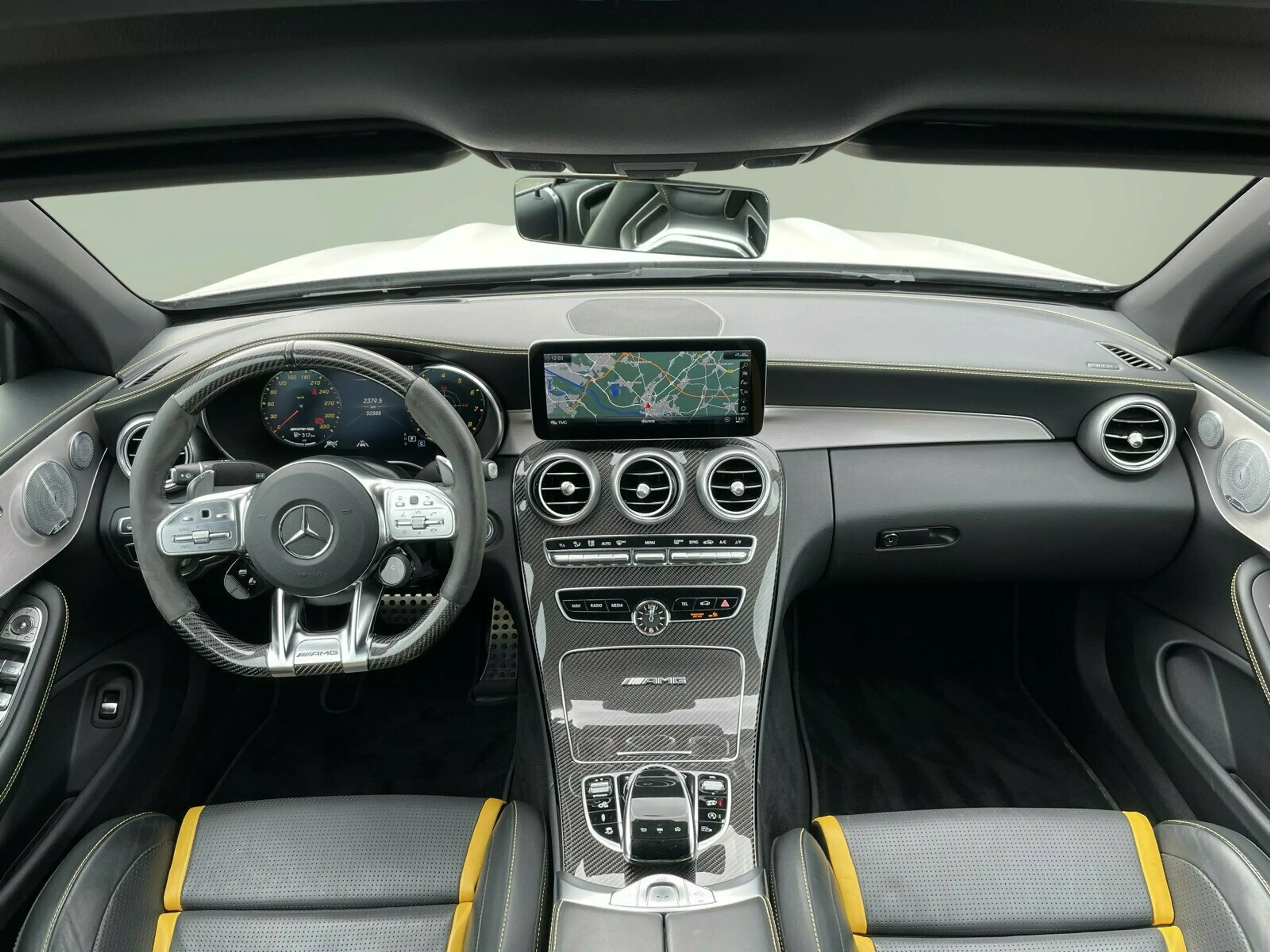 Mercedes-Benz C 63 AMG C 63 S AMG DRIVER+KERAMIK+PERF-SITZ+ABGAS+DISTRO — photo 10