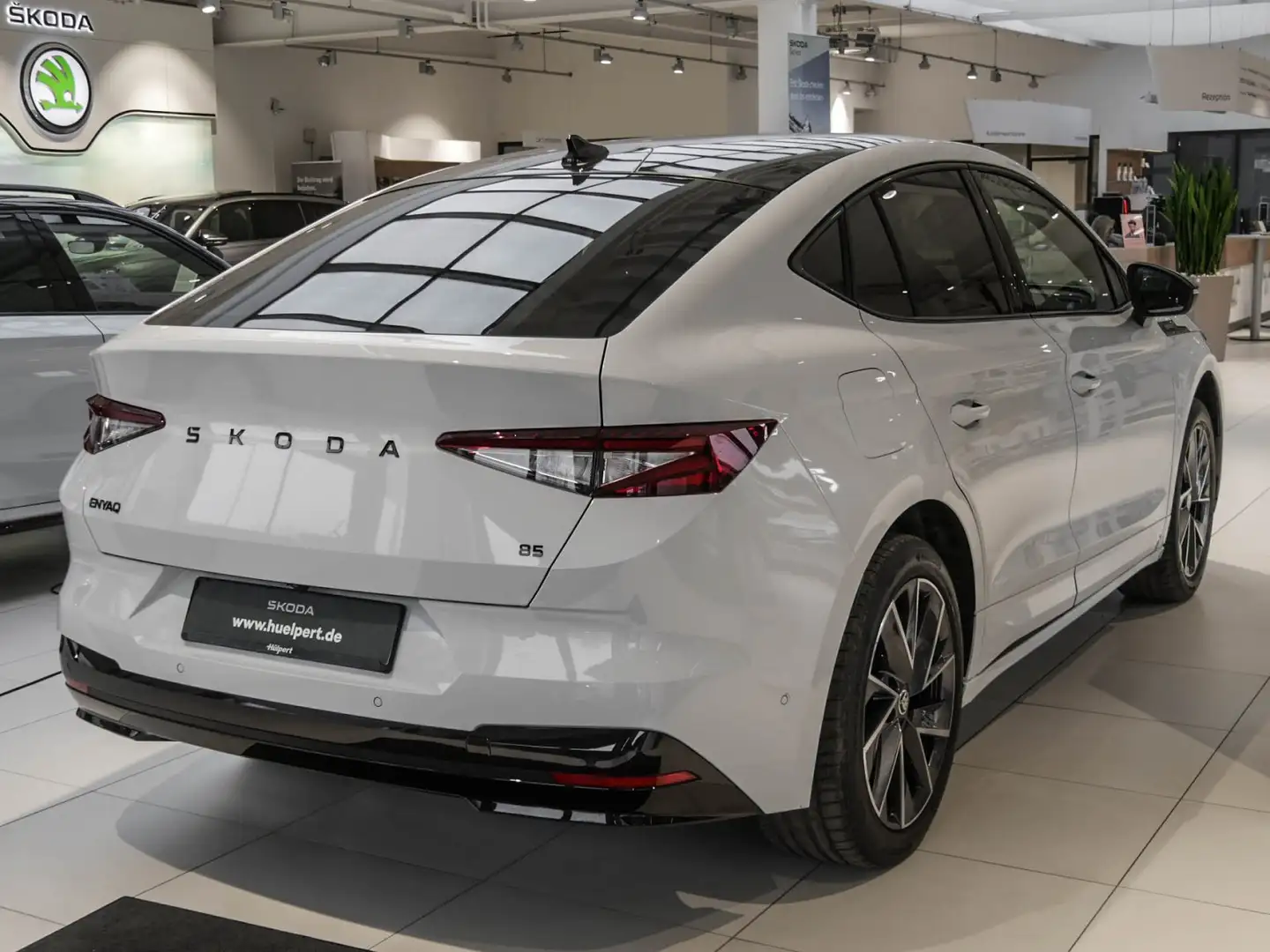 Skoda Enyaq Coupe 85 Sportline MAXX AHK HUD CANTON MATRIX Weiß - 2