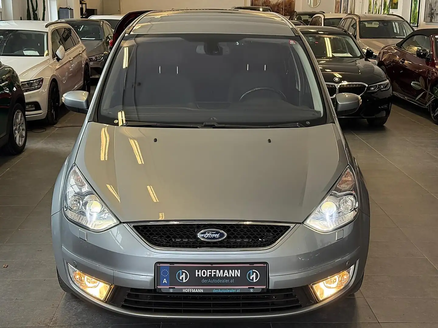 Ford Galaxy Ghia 2,0 TDCi DPF, 7Sitzer, AHK, Sitzheizung Silber - 2