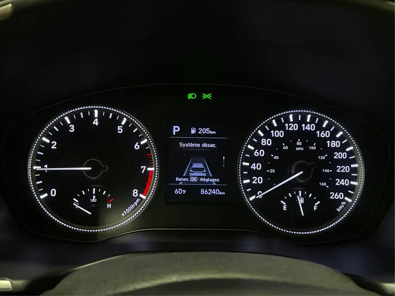 Hyundai SANTA FE снимка Hyundai SANTA FE