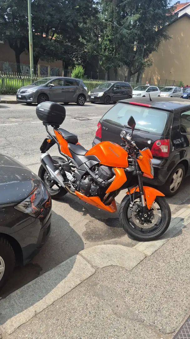 Kawasaki Z 750 Orange - 1