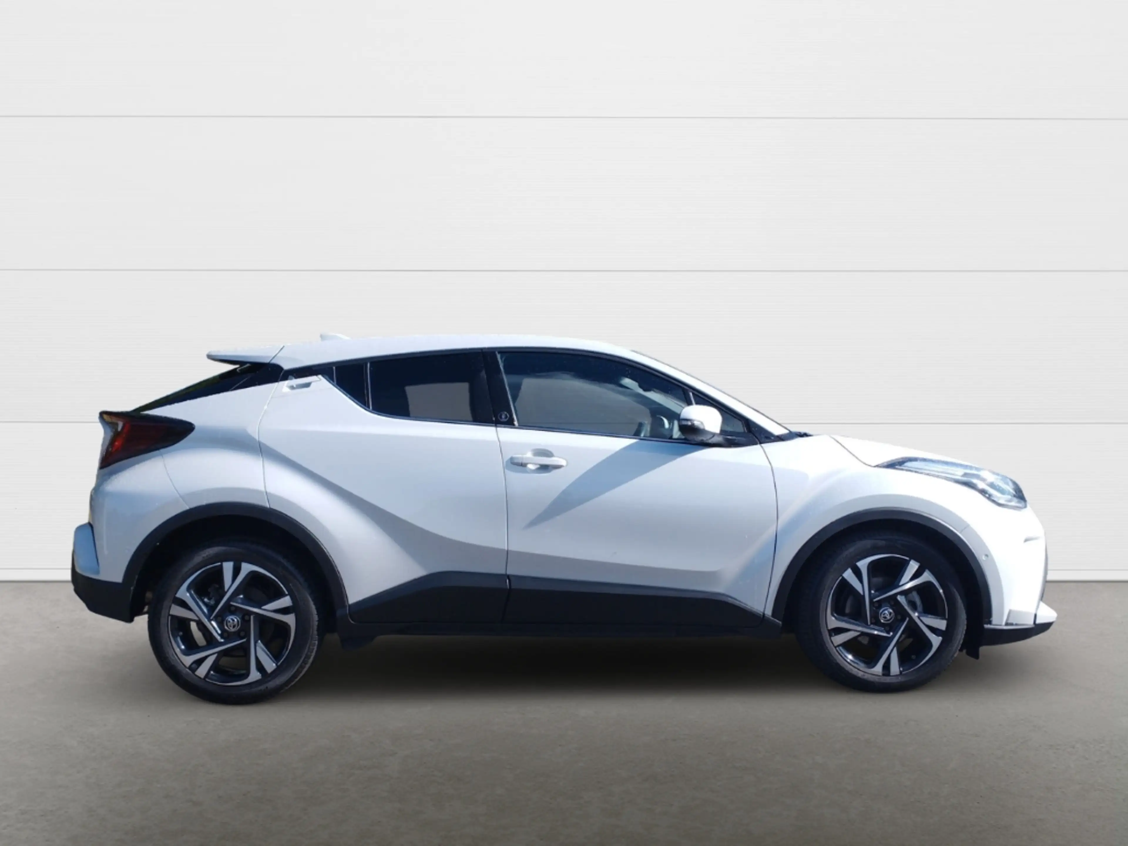 Toyota C-HR 1,8-l-Hybrid Team Deutschland+Smart Connect+EPH+Bi — photo 10