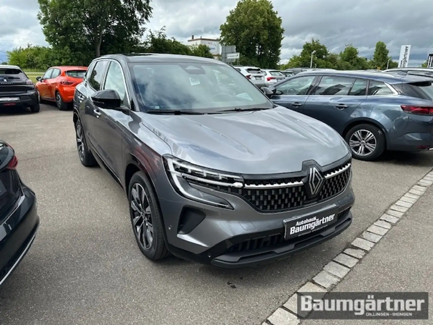Renault Austral Techno TCe 160 Mild-Hybrid Automatik Сірий - 2