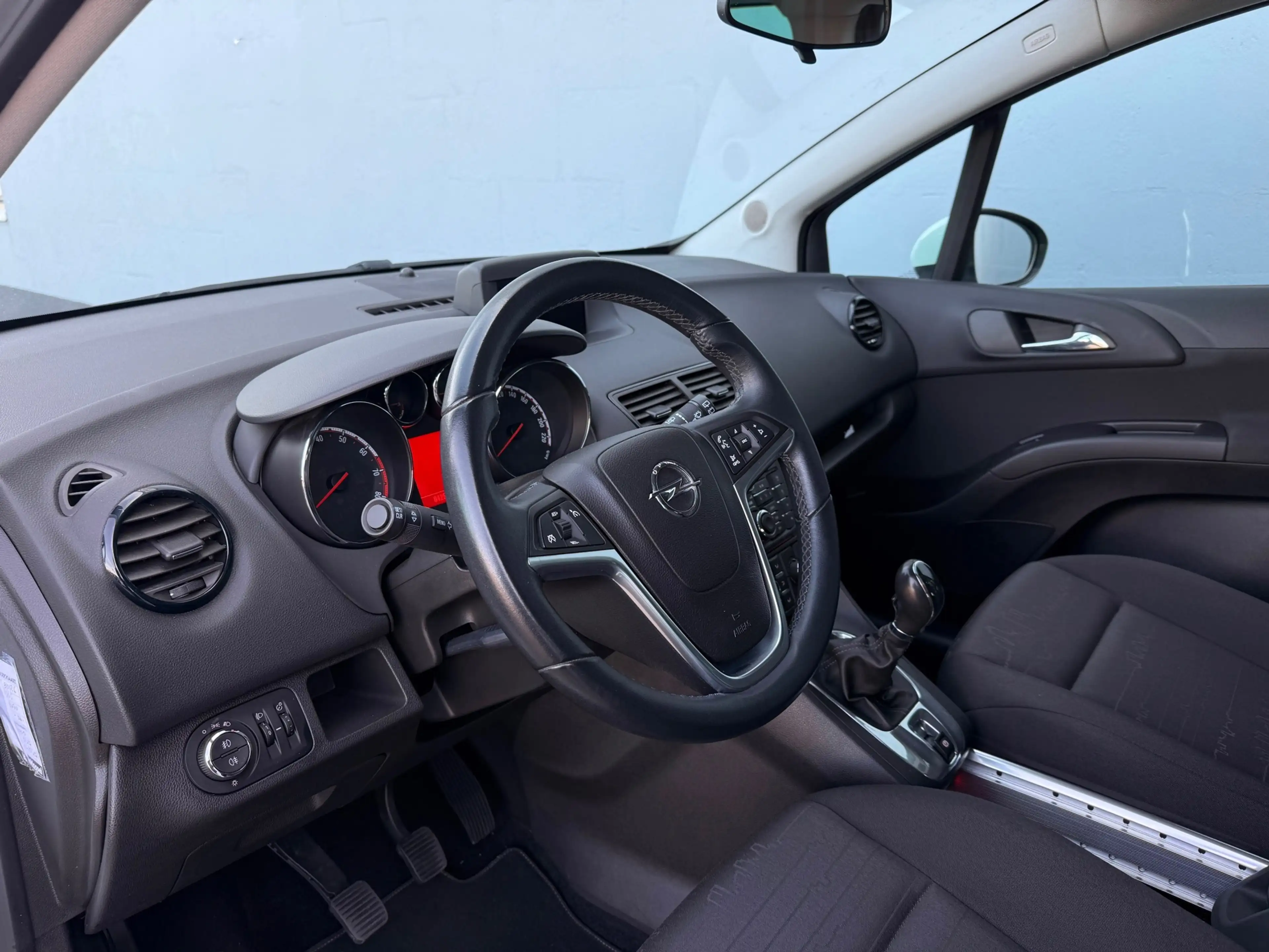 Opel Meriva 1.4 Turbo Edition — photo 9
