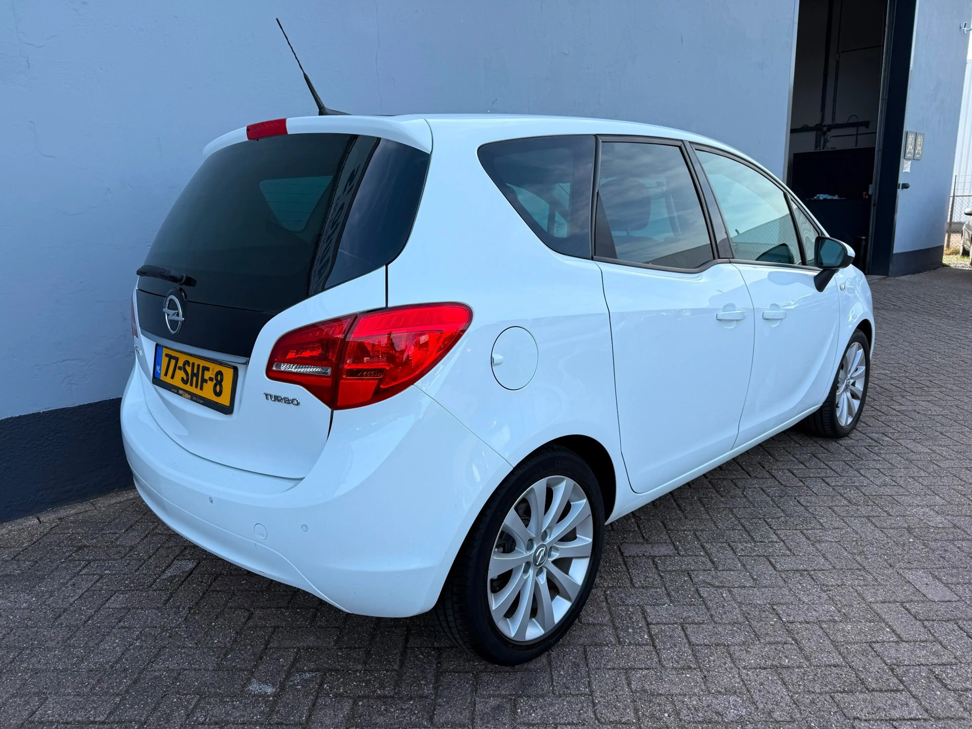 Opel Meriva 1.4 Turbo Edition — photo 6