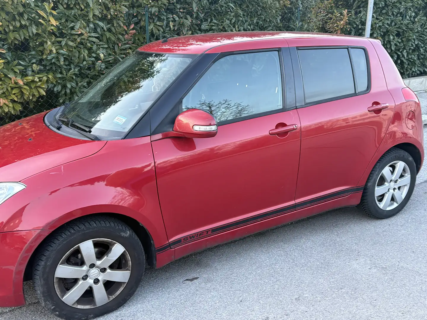 Suzuki Swift Suzuki Swift Smile 1.3L - 1