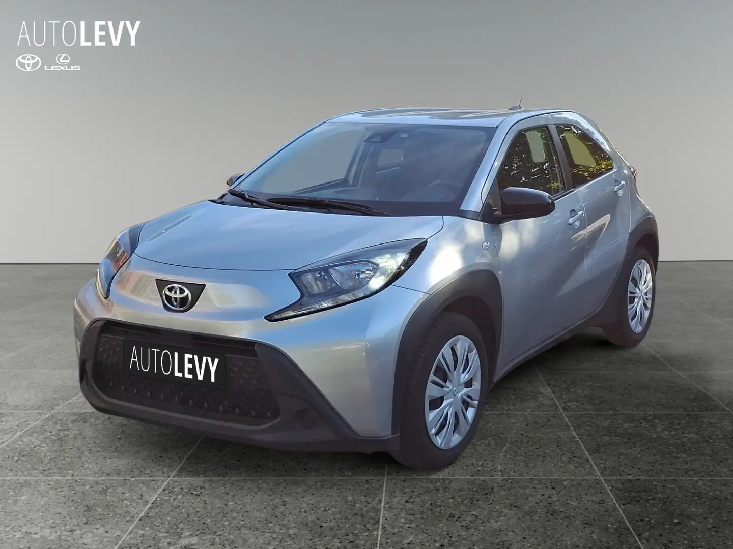 Toyota Aygo X 1.0 *CARPLAY&AA*KAMERA* Zilver - 2