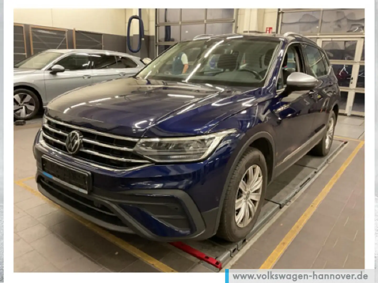 Volkswagen Tiguan Allspace 1.5 TSI Life ACC LED Dig.Cockpit Blau - 2