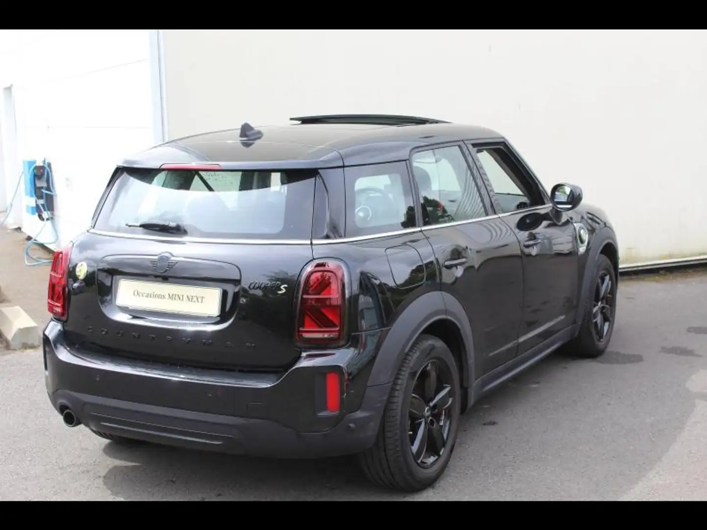 MINI Countryman C Cooper SE 125ch + 95ch Edition Premium Plus ALL4 B Noir - 2