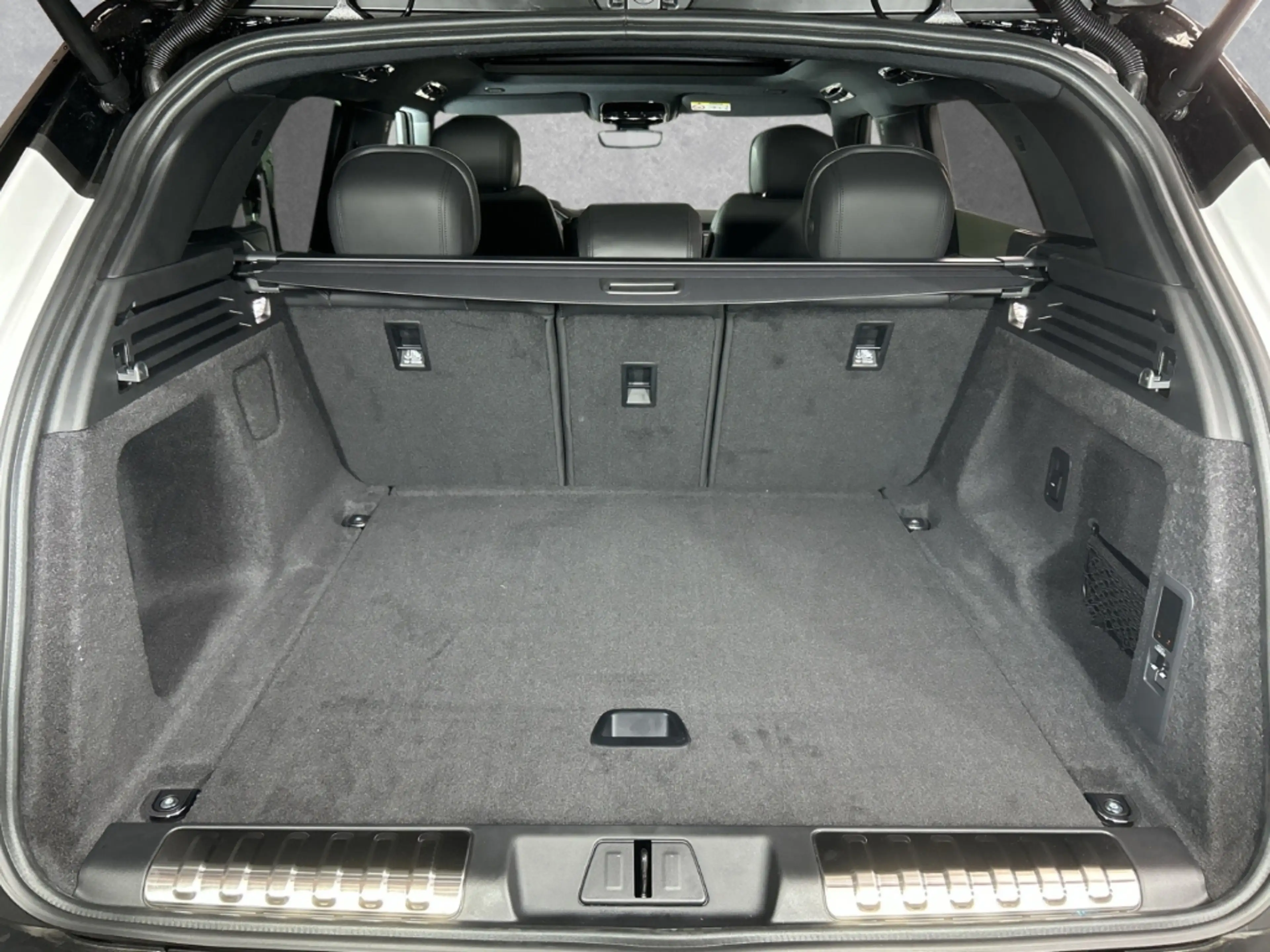 Land Rover Range Rover Sport (VHC) D300 Dynamic SE Winter-Paket AHK Pano Black- — photo 15
