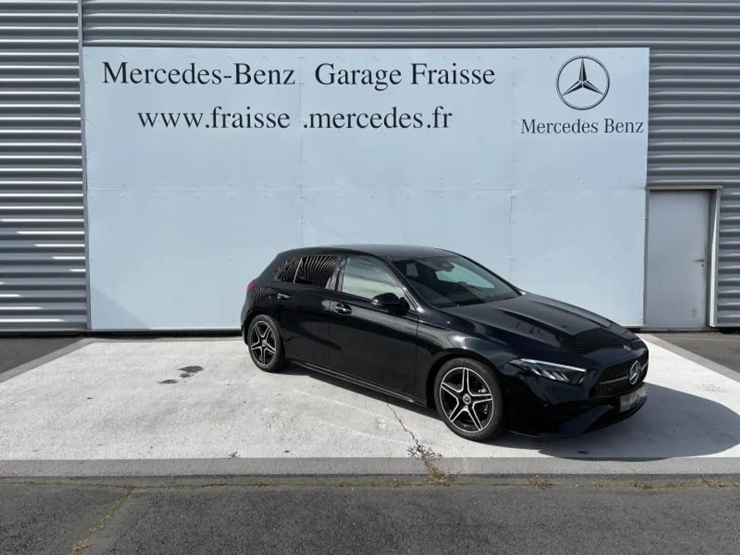 Mercedes-Benz A 200 200 d 150ch AMG Line 8G-DCT Nero - 2
