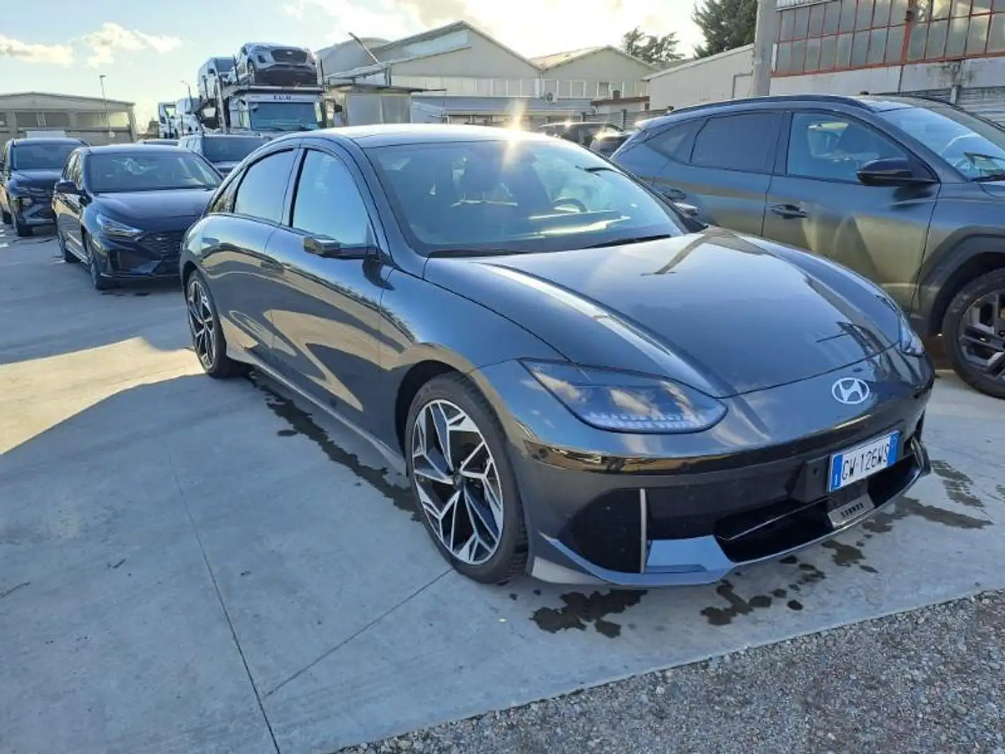 Hyundai IONIQ 6 Ioniq 6 77.4 kWh Evolution +DM +SR Gris - 1
