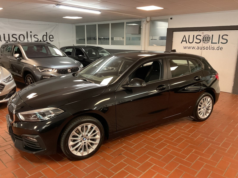 BMW 120 d Advantage Live Cockpit,Navi,LED, — photo 4
