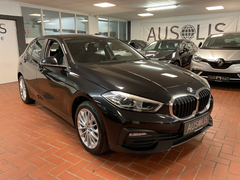 BMW 120 d Advantage Live Cockpit,Navi,LED, — photo 3