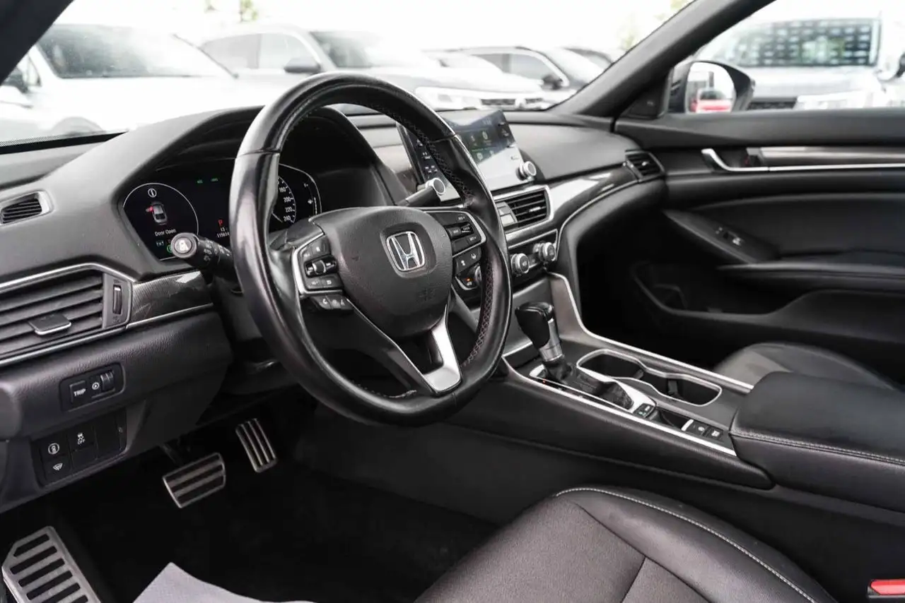 Honda Accord снимка Honda Accord