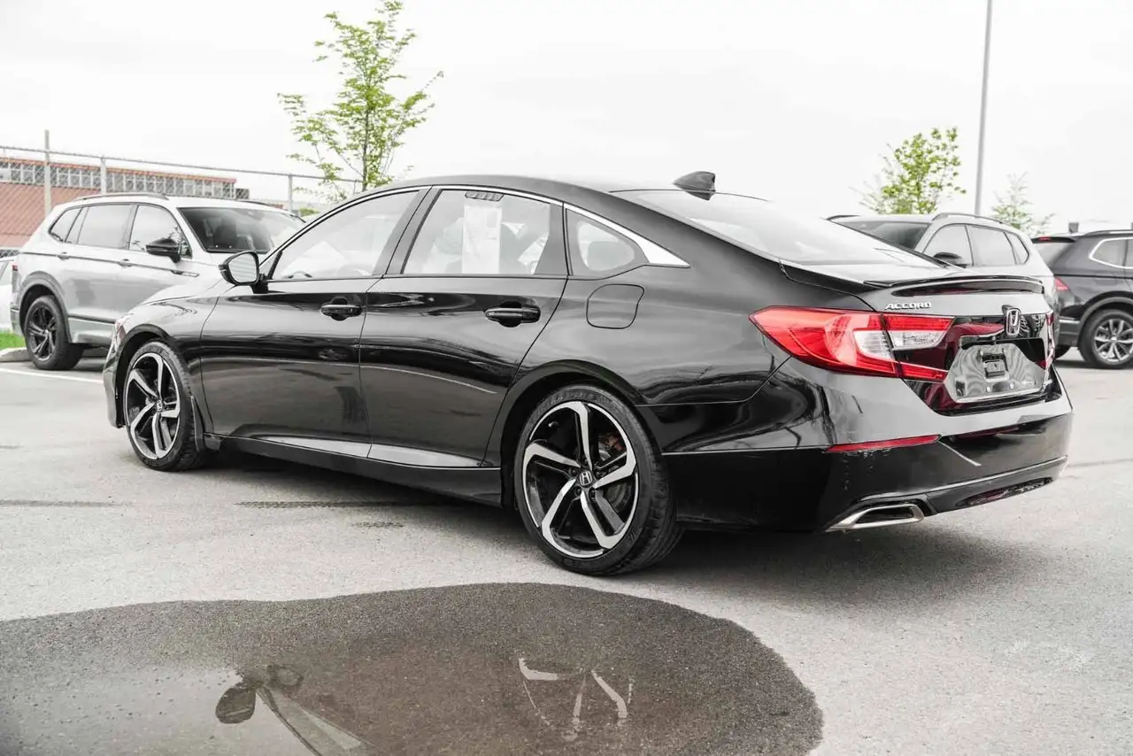 Honda Accord снимка Honda Accord