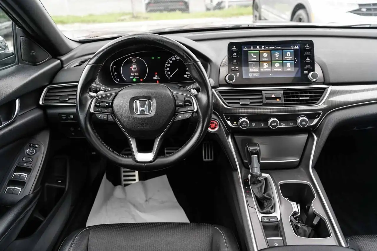 Honda Accord снимка Honda Accord
