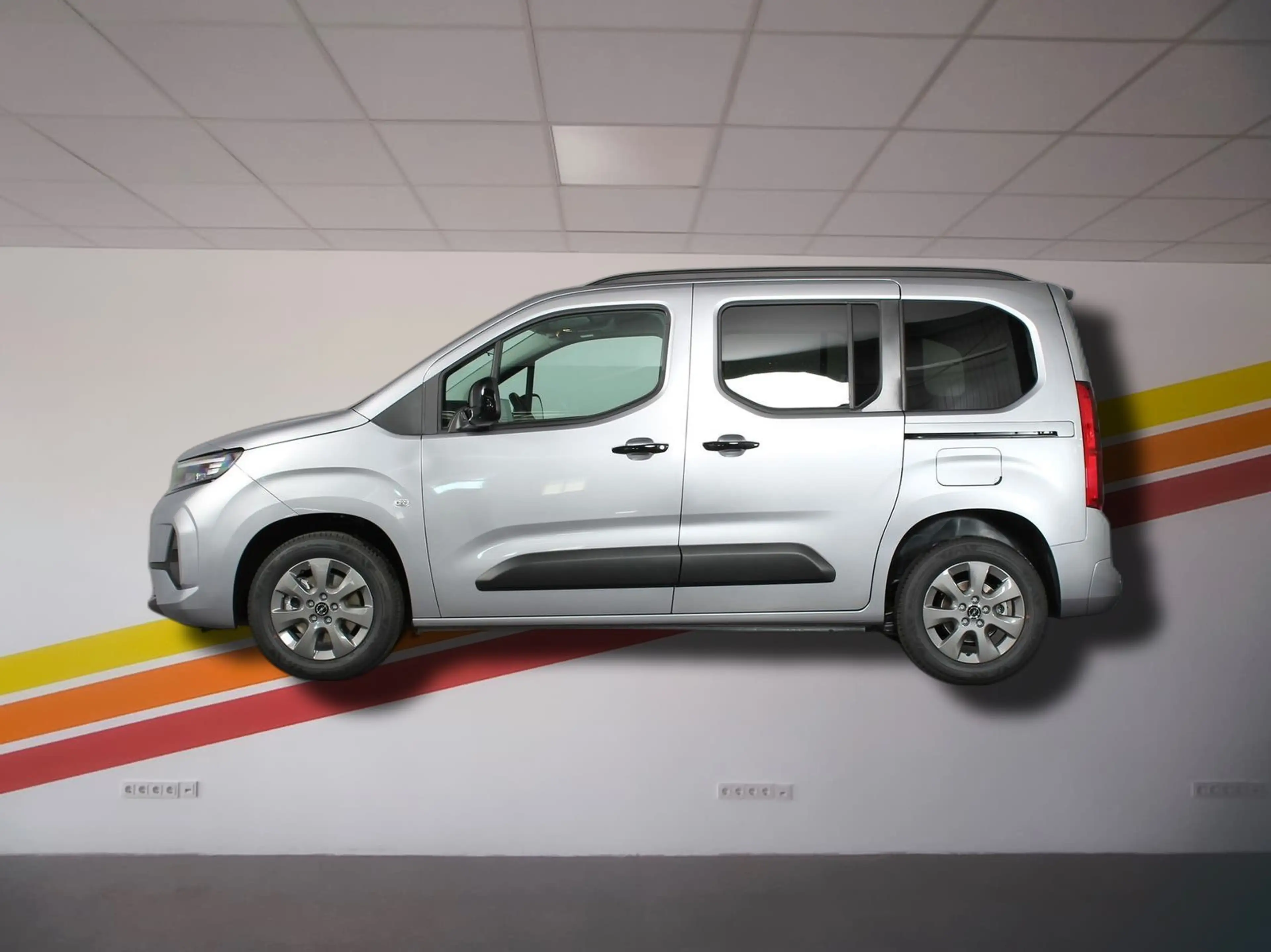 Opel Combo Life Edition 1.5 Diese 6-Gang Schaltgetriebe — photo 2