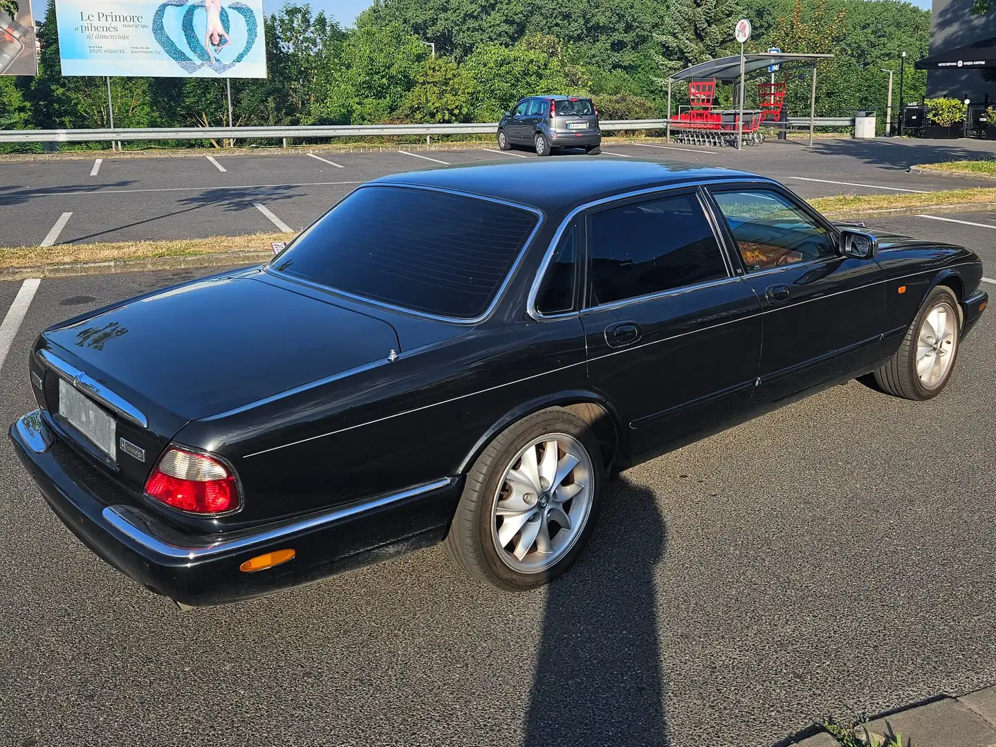 Jaguar XJ8 XJ8 3,2 Sovereign Noir - 1