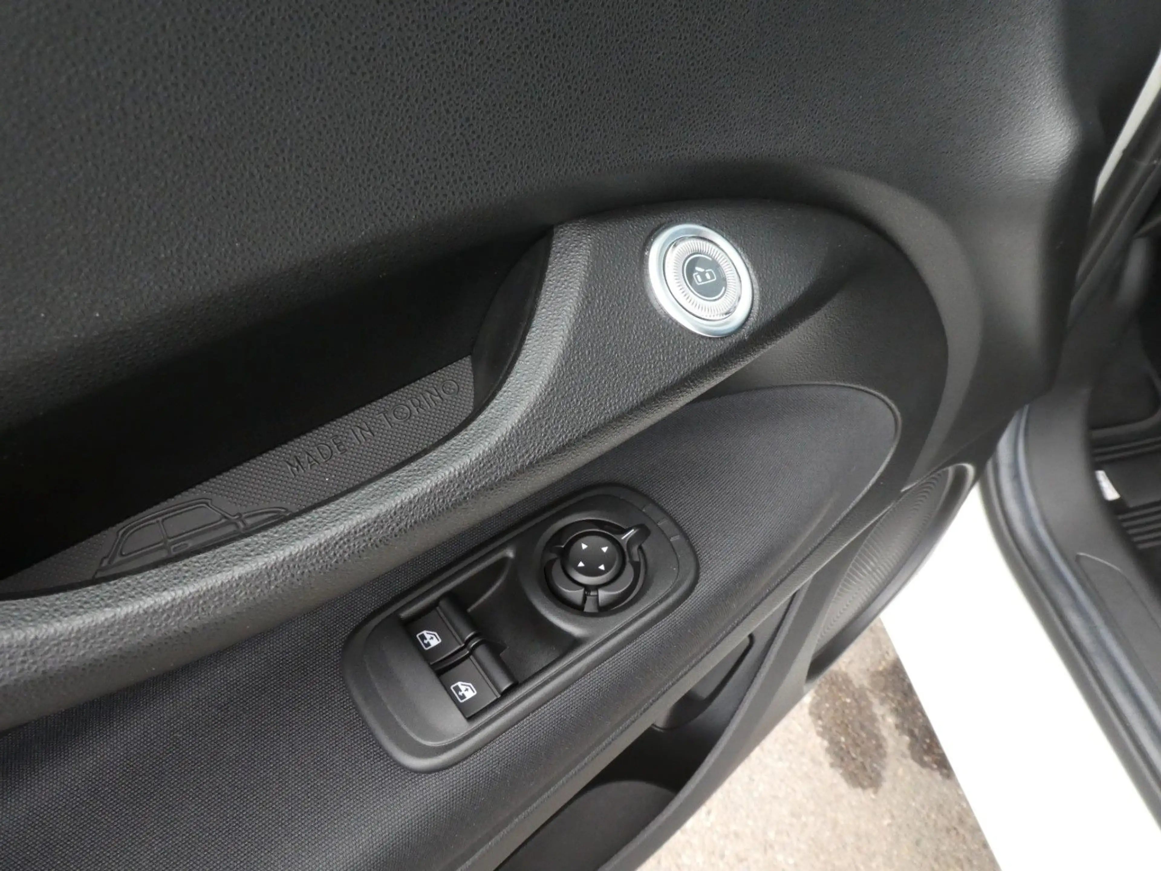 Fiat 500e 500 e Basis Klima, SHZ, PDC, Kamera, LMF — photo 13