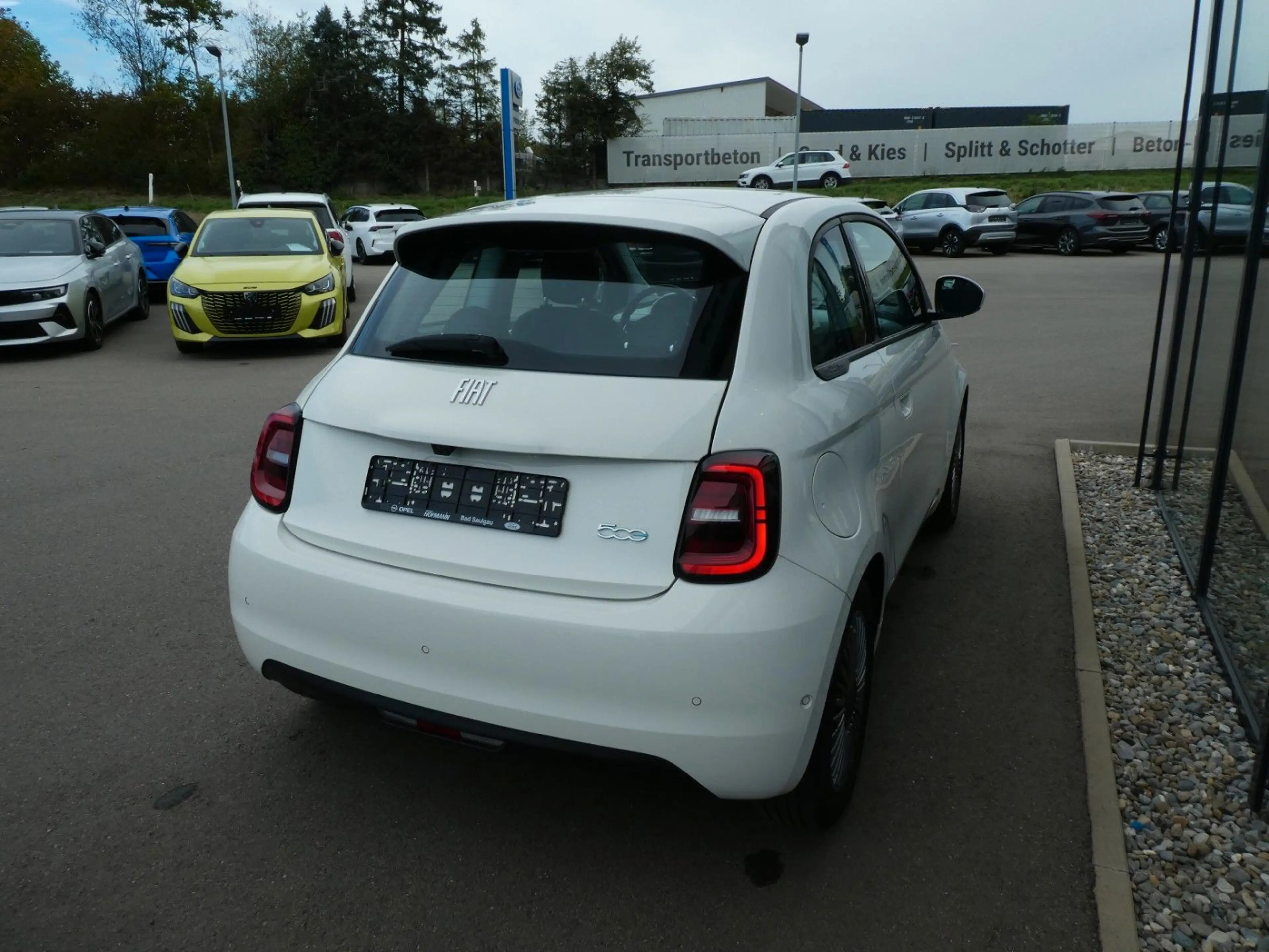 Fiat 500e 500 e Basis Klima, SHZ, PDC, Kamera, LMF — photo 5