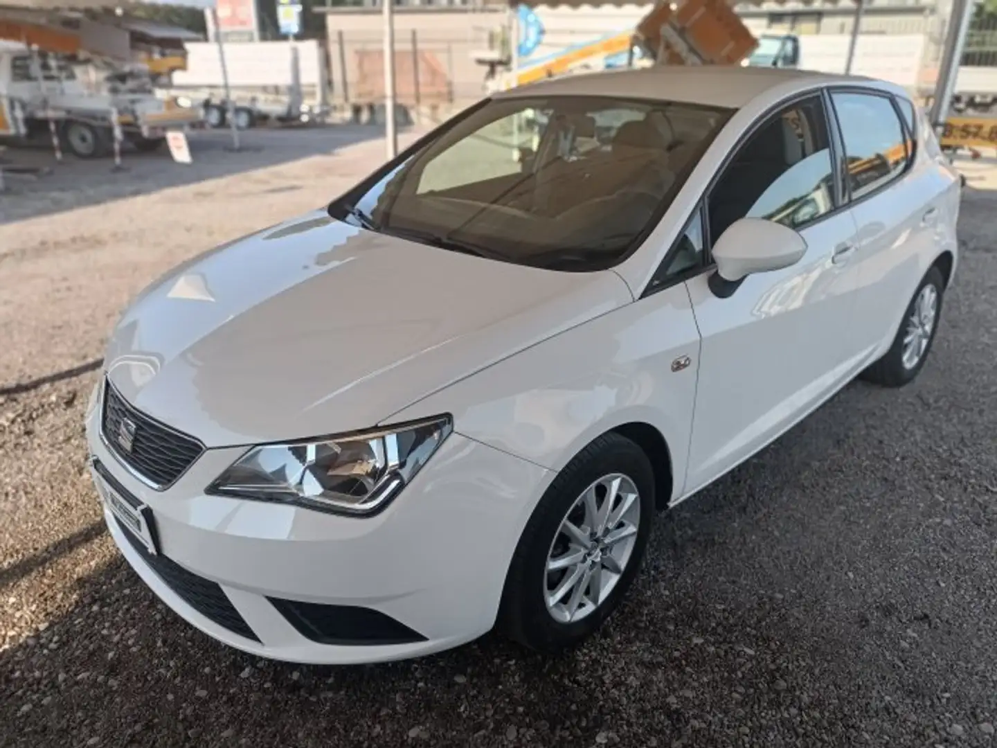 SEAT Ibiza 1.0 Style 5P 75cv Blanc - 1