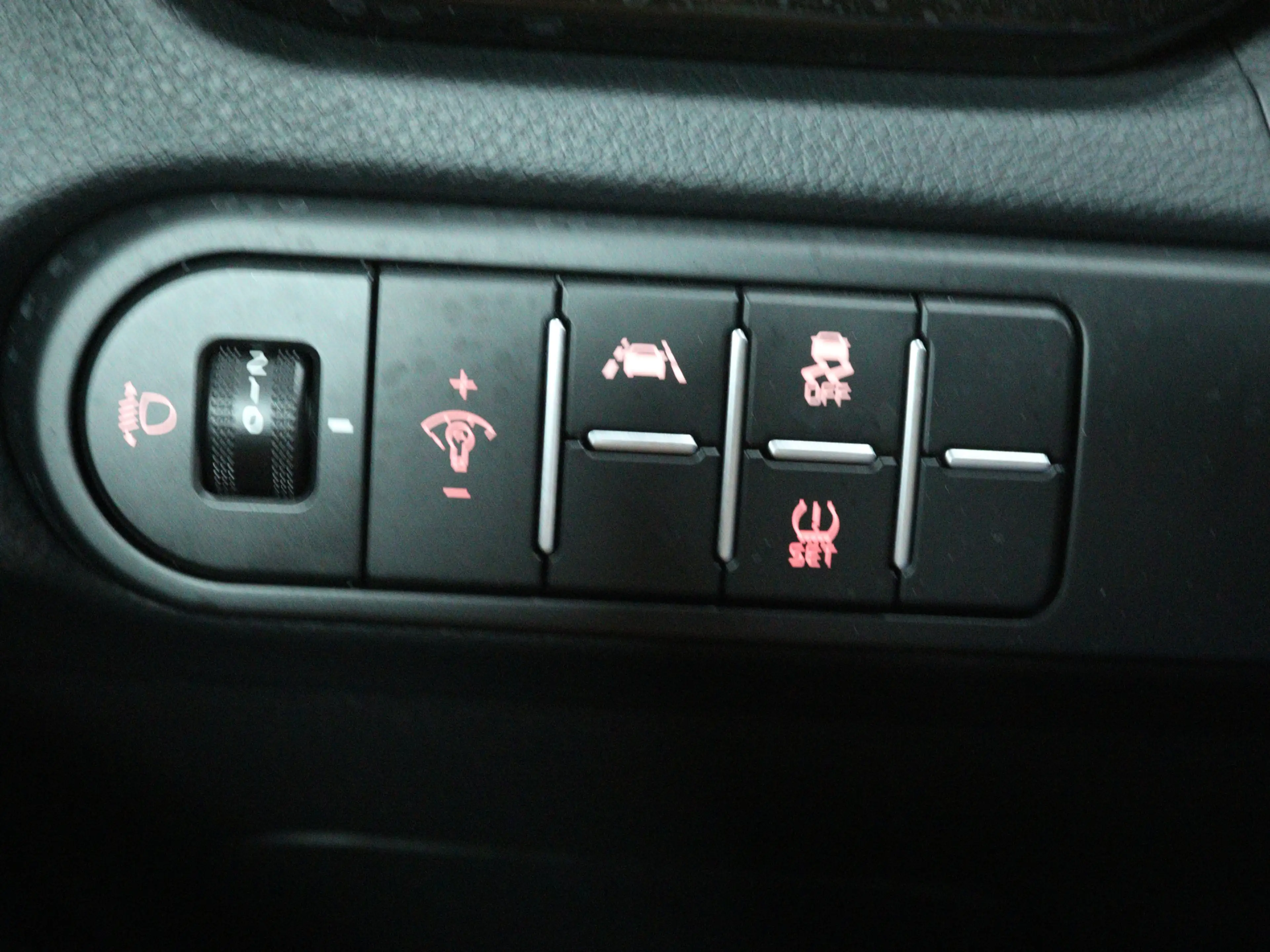 Kia XCeed 1.5 T-GDI MHEV DynamicPlusLine Style Pack Elektris — photo 12