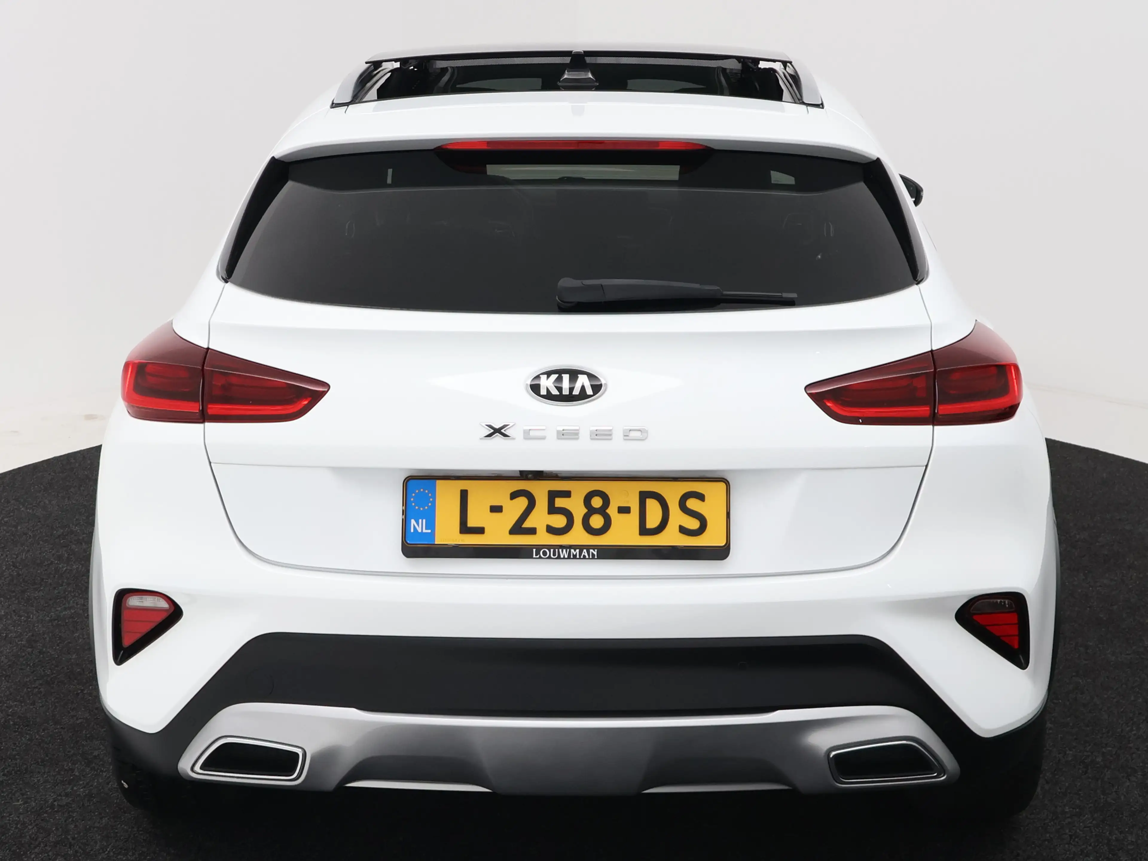 Kia XCeed 1.5 T-GDI MHEV DynamicPlusLine Style Pack Elektris — photo 6