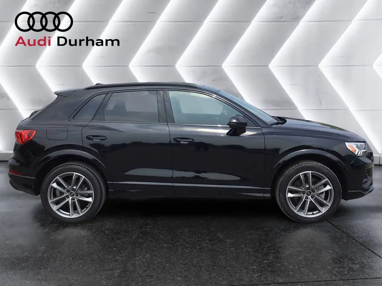 Audi Q3 снимка Audi Q3