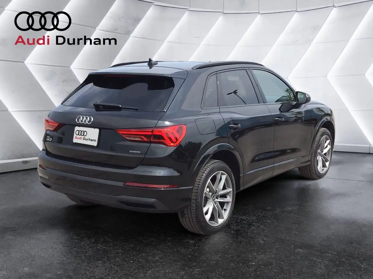 Audi Q3 снимка Audi Q3