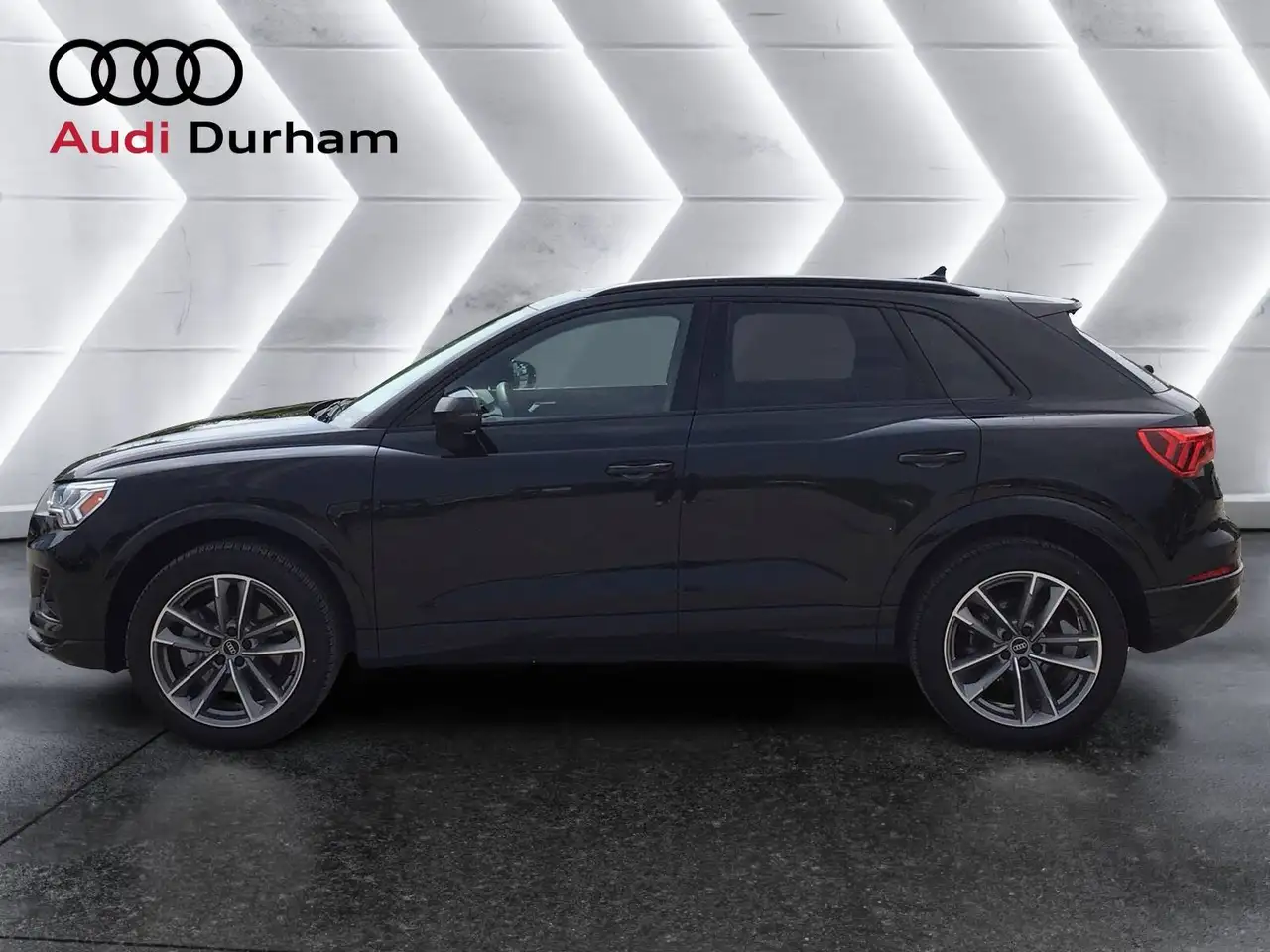 Audi Q3 снимка Audi Q3
