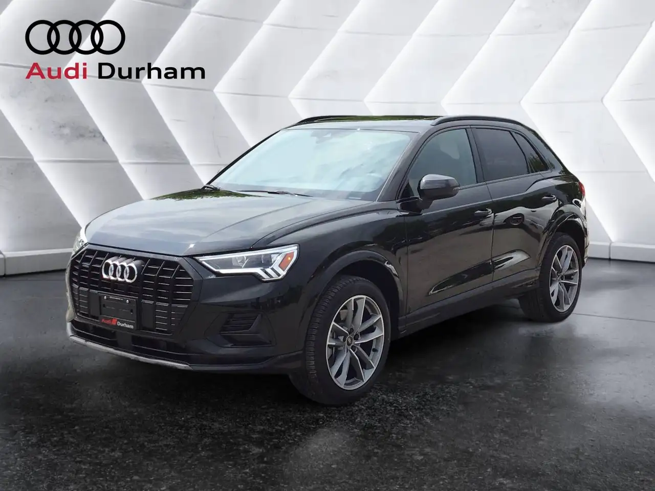 Audi Q3 снимка Audi Q3