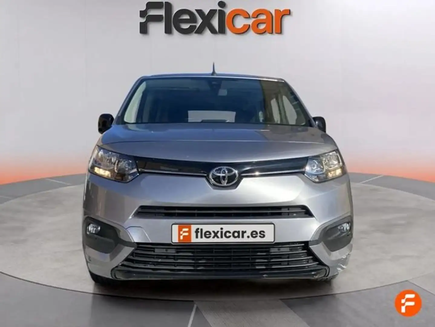 Toyota Proace Family L1 1.5D 5pl. Active Gris - 2