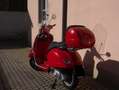 Piaggio GTS 250 crvena - thumbnail 2