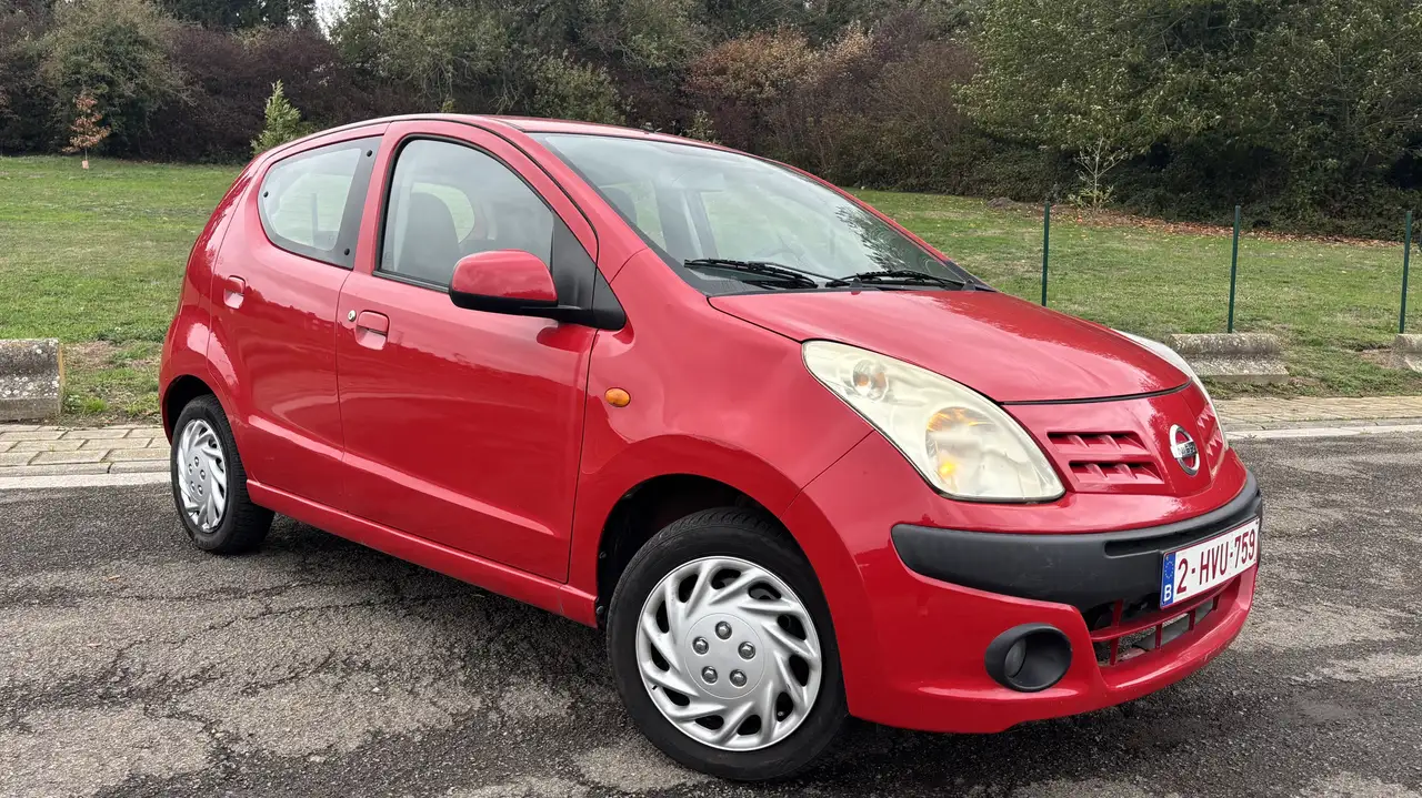 Nissan Pixo
