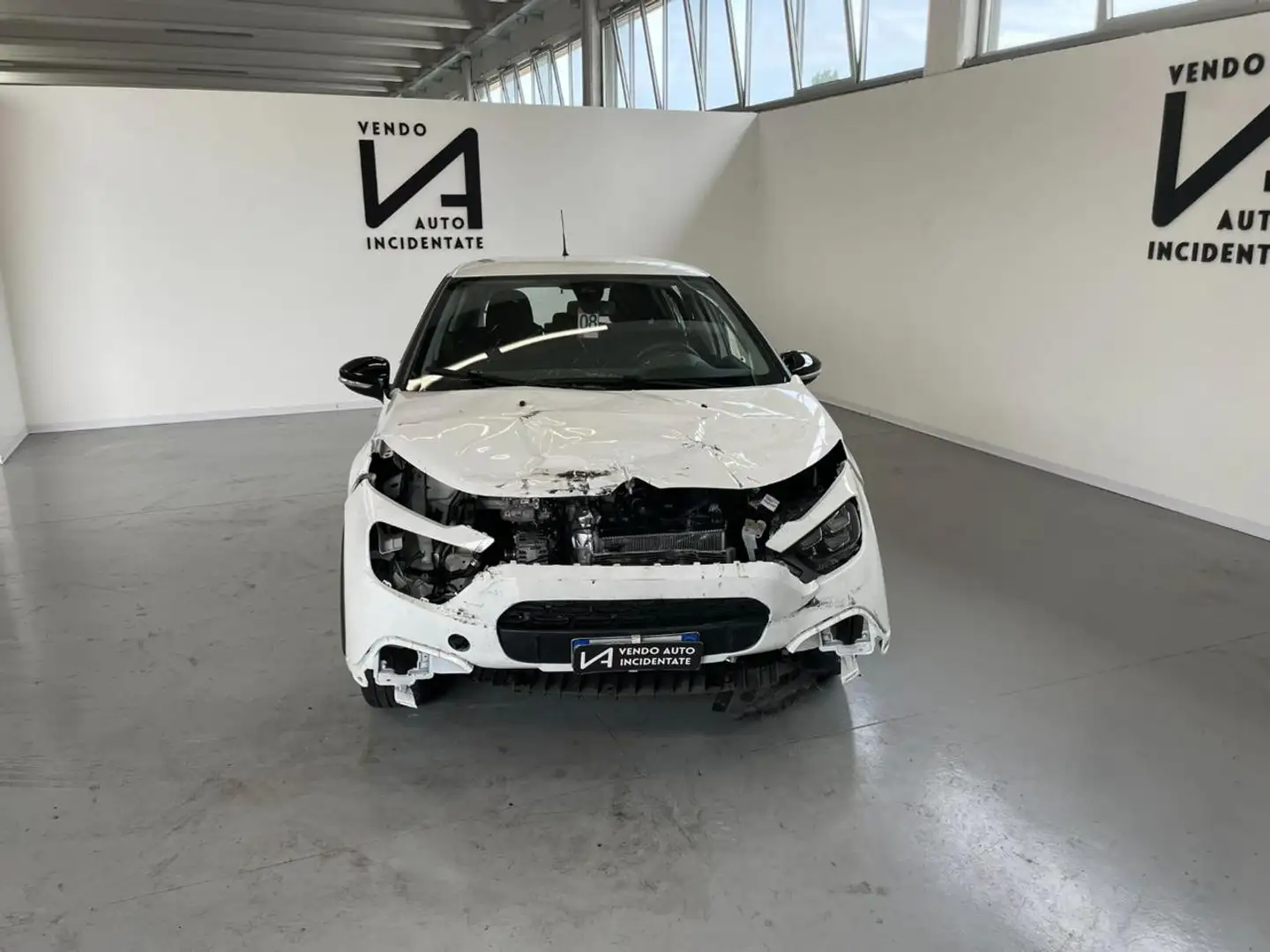 Citroen C3 1.2 PURETECH 83CV S&S PLUS CAMBIO MANUALE Blanc - 2