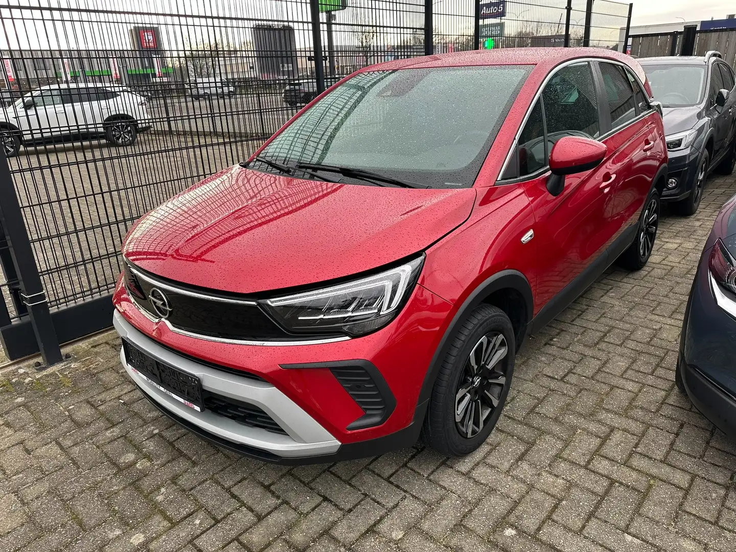 Opel Crossland 1.2 Turbo Elegance S/S Rood - 1