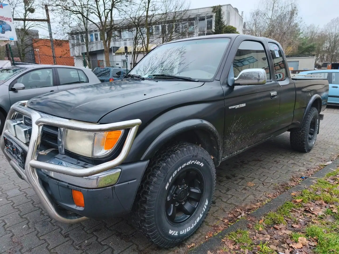 Toyota Tacoma Toyota*Tacoma*NEUE TÜV* Schwarz - 2